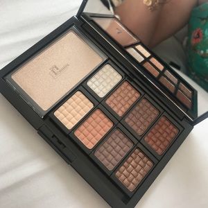 Doucce Freematic Eyeshadow Pro Palette, Nude